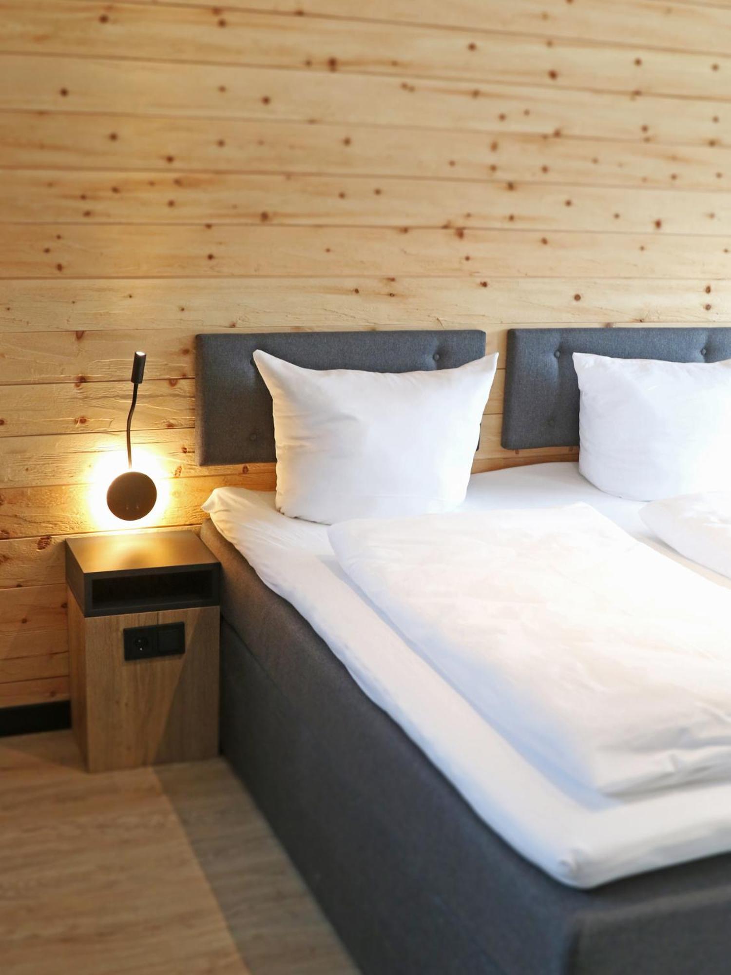 Bergbutzen Mit Balkon Apartment เบราน์ลาเกอ ห้อง รูปภาพ